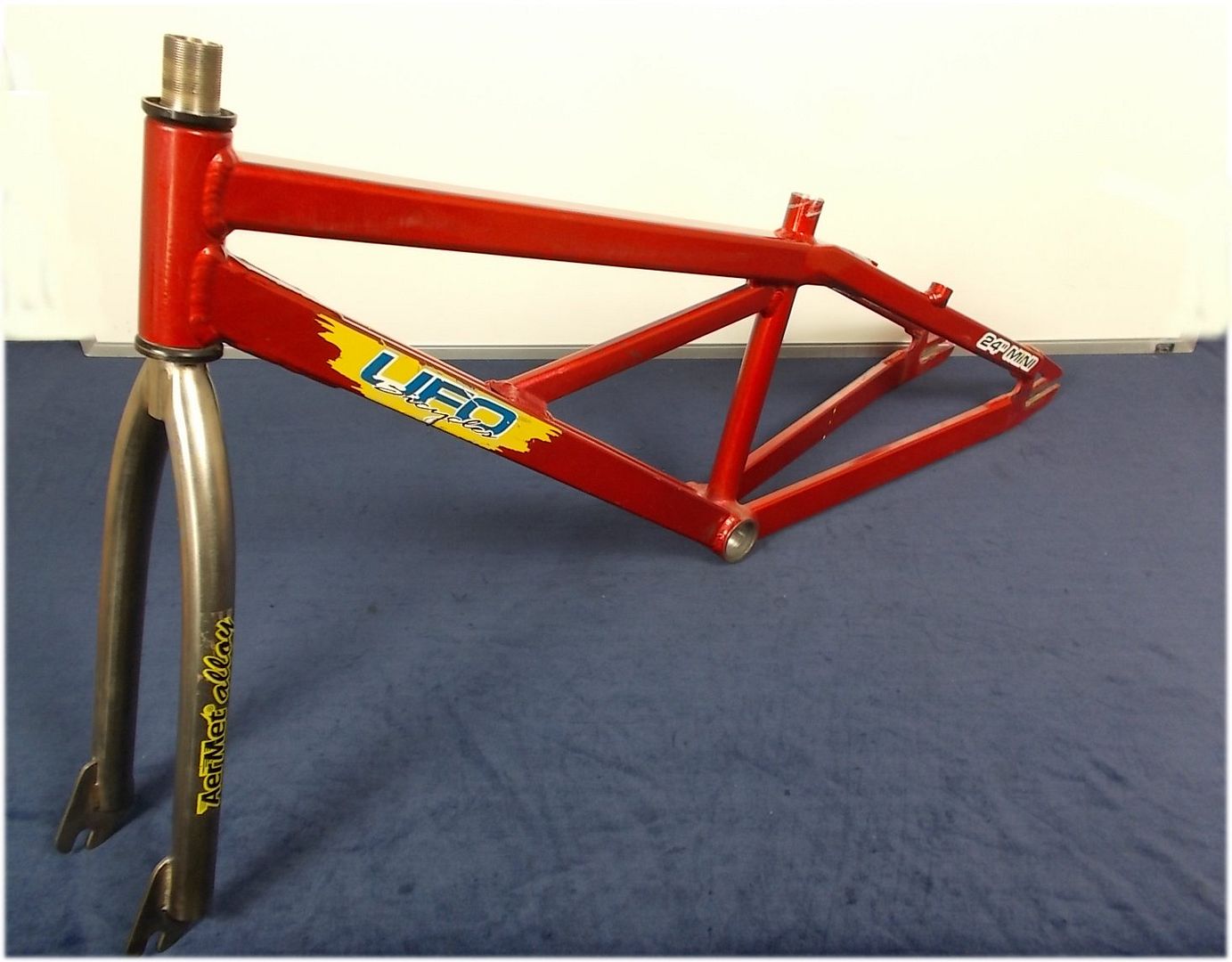 90'S UFO BICYCLES 24" MINI CRUISER ALUMINUM BMX FRAME W/ AERMET ALLOY