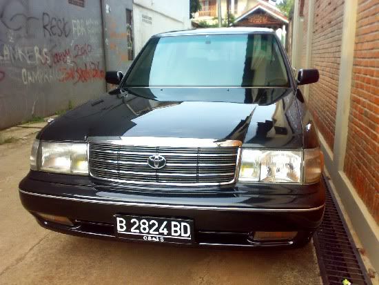  For Sale Toyota Crown Royal Saloon 30 a t th 96 97 Perfect Condition