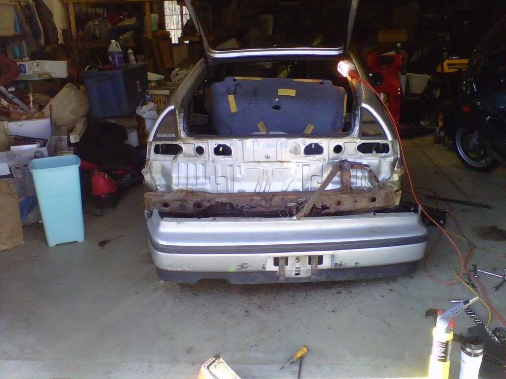 http://i1011.photobucket.com/albums/af239/cjconlon692/Crxbodywork002.jpg