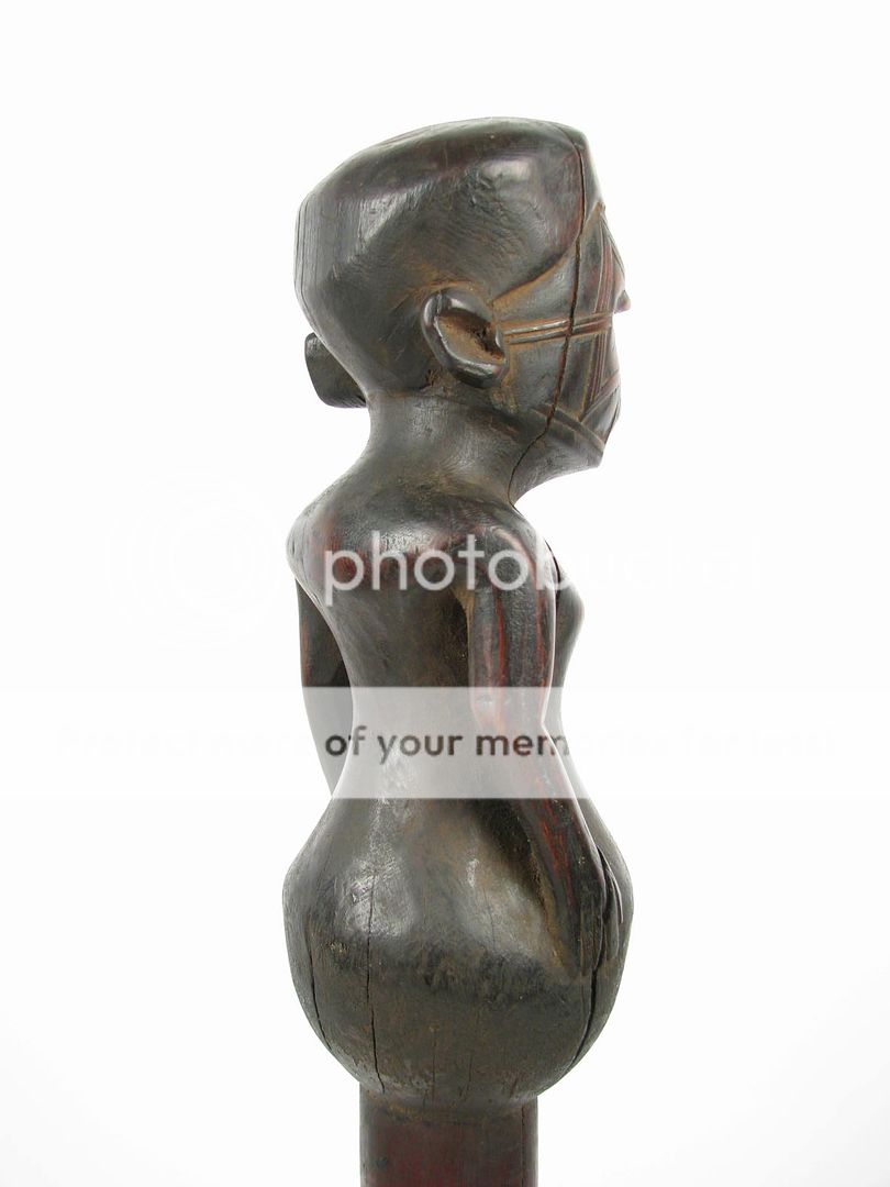 GGoAA Fine African Art   Tanzania Makonde Figure T  